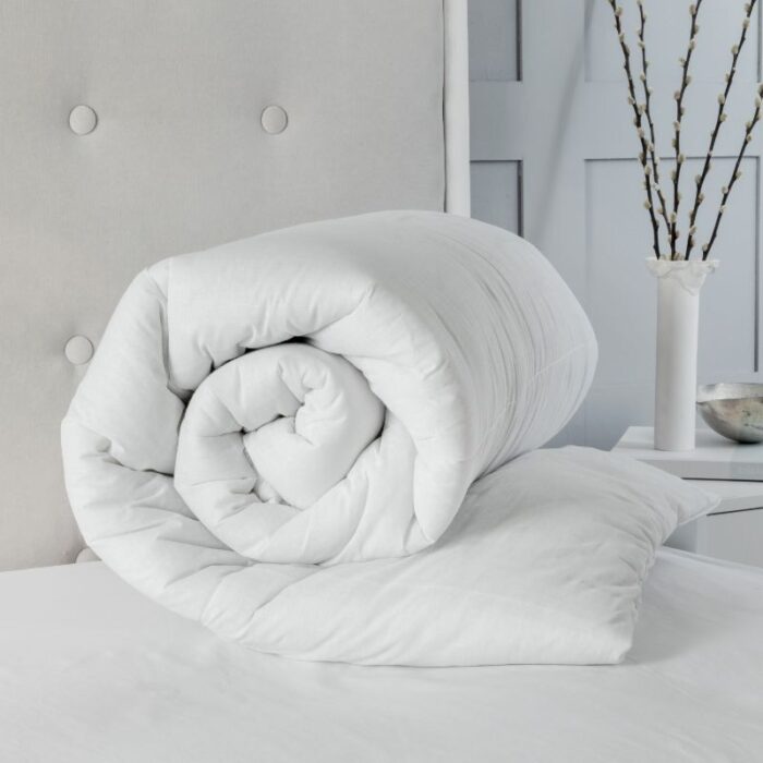 Micra Plus – Polycotton Duvet And Pillows Hollowfibre Filled Set