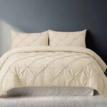 Pintuck Pinch Pleated Polycotton Duvet Cover And Pillowcases Set Bed Linen - Single - Cream