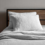 Teddy Bear Fleece Super Soft Cosy Pillow Case Pair - White
