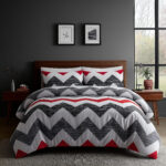Duvet Cover And Pillowcase Set Grey And Red Zig Zag Reversible Print Design Polycotton Bed Linen - King