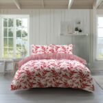 Duvet Cover And Pillowcase Set Reversible Leaf And Stripe Design Polycotton Bed Linen - King - Red